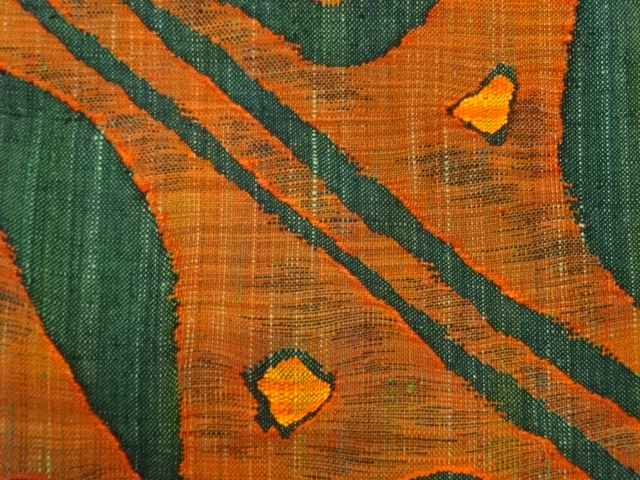  手織り真綿紬抽象模様織出し名古屋帯